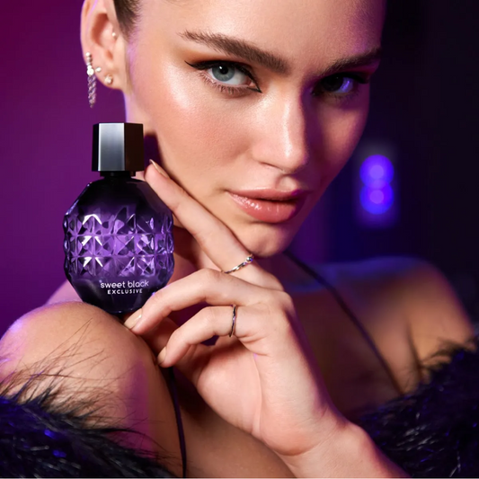Perfume Sweet Black Exclusive EAU de Parfum Colonia para Dama Cyzone 50ml